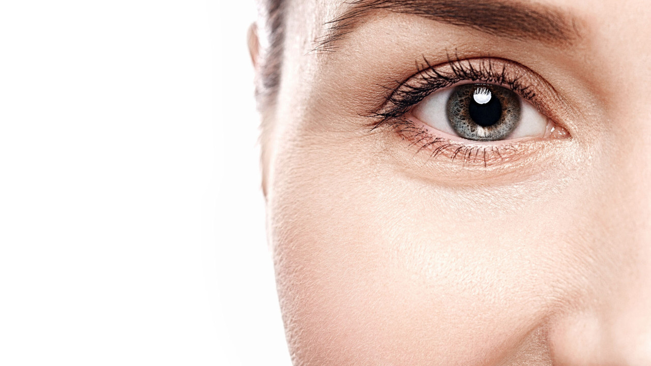 Gęstsze brwi: wypróbuj kilka domowych sposobów!