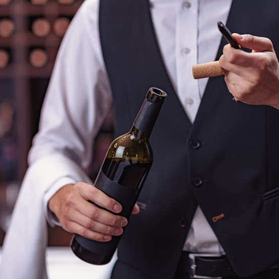 Otwarte a niewypite... Czyli jak przechowywać otwarte wino