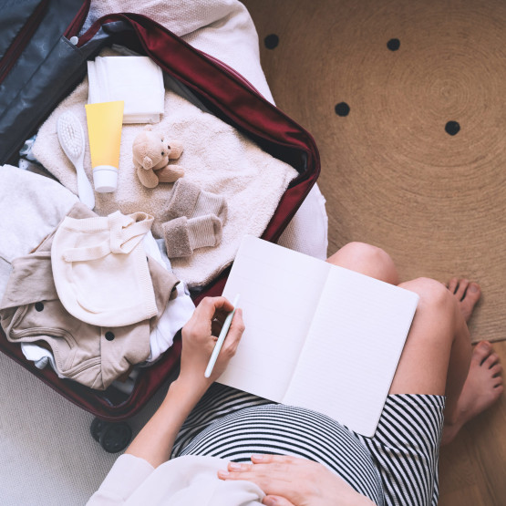 Poród naturalny - przebieg i okresy porodu