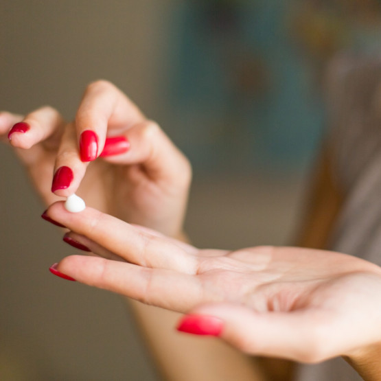 Pielęgnacja dłoni – jak dbać o dłonie aby pozostawały w świetnej kondycji?