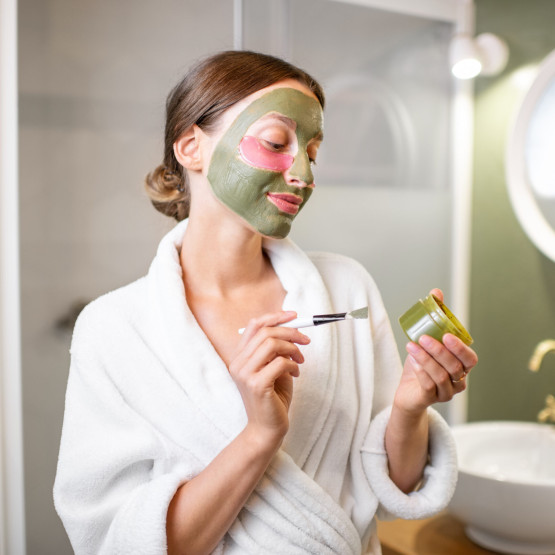 Naturalne sposoby na nawilżanie ciała. Te składniki znajdziesz w kuchni