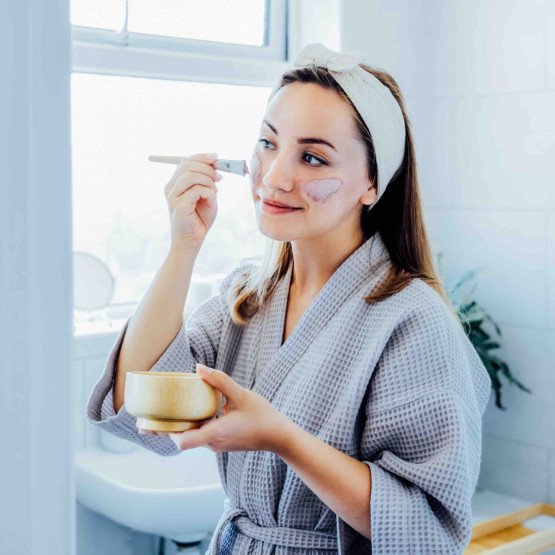 TOP 3 składniki na przebarwienia na twarzy